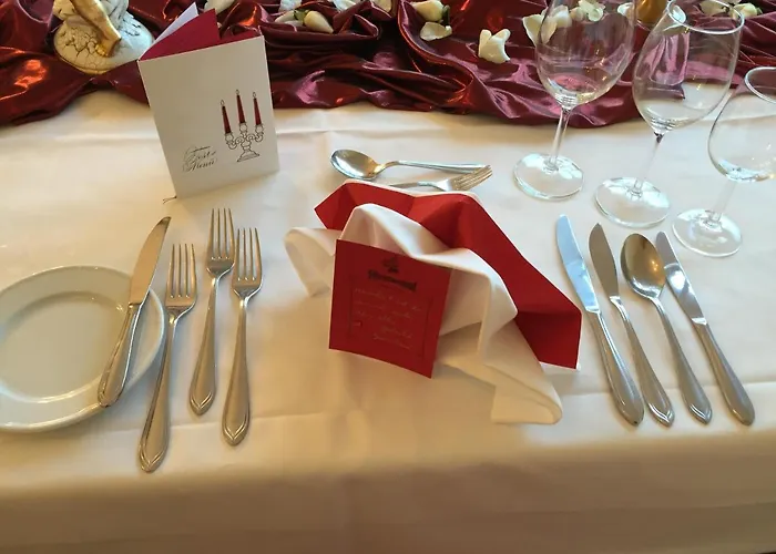 Fuerstenhof Landgasthaus & Konukevi