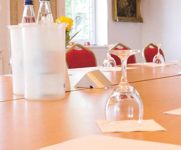 Fuerstenhof Landgasthaus & Konukevi Erfurt